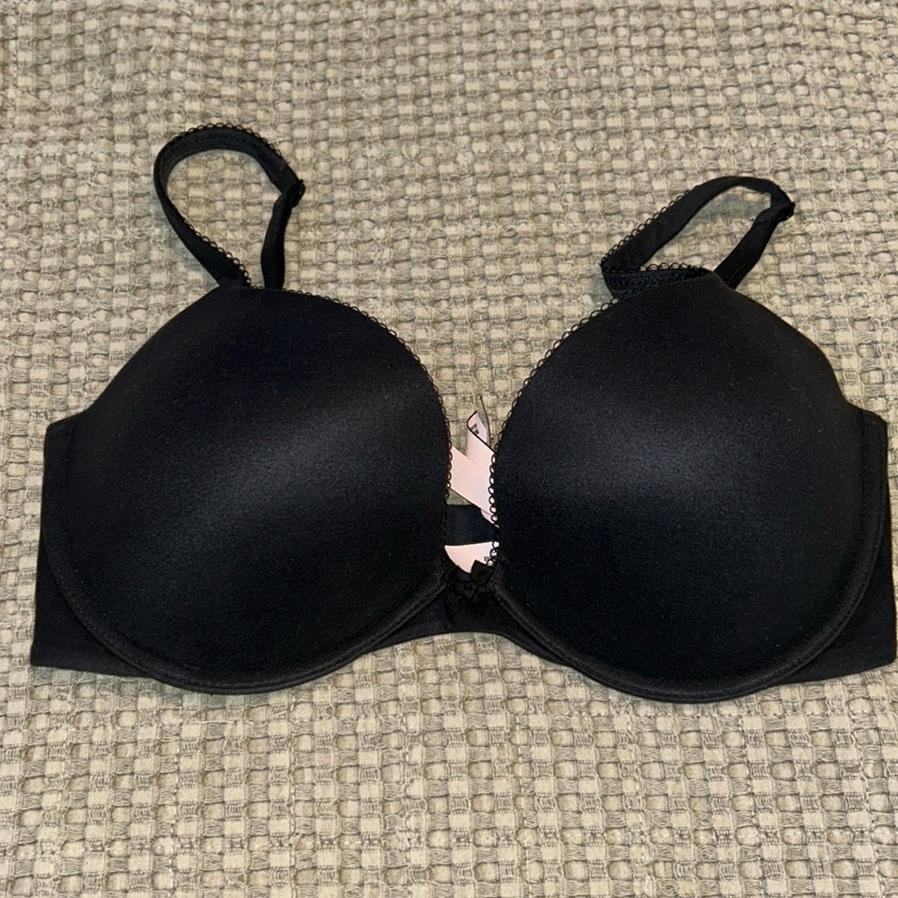 Victoria’s Secret push up bra 32ddd
